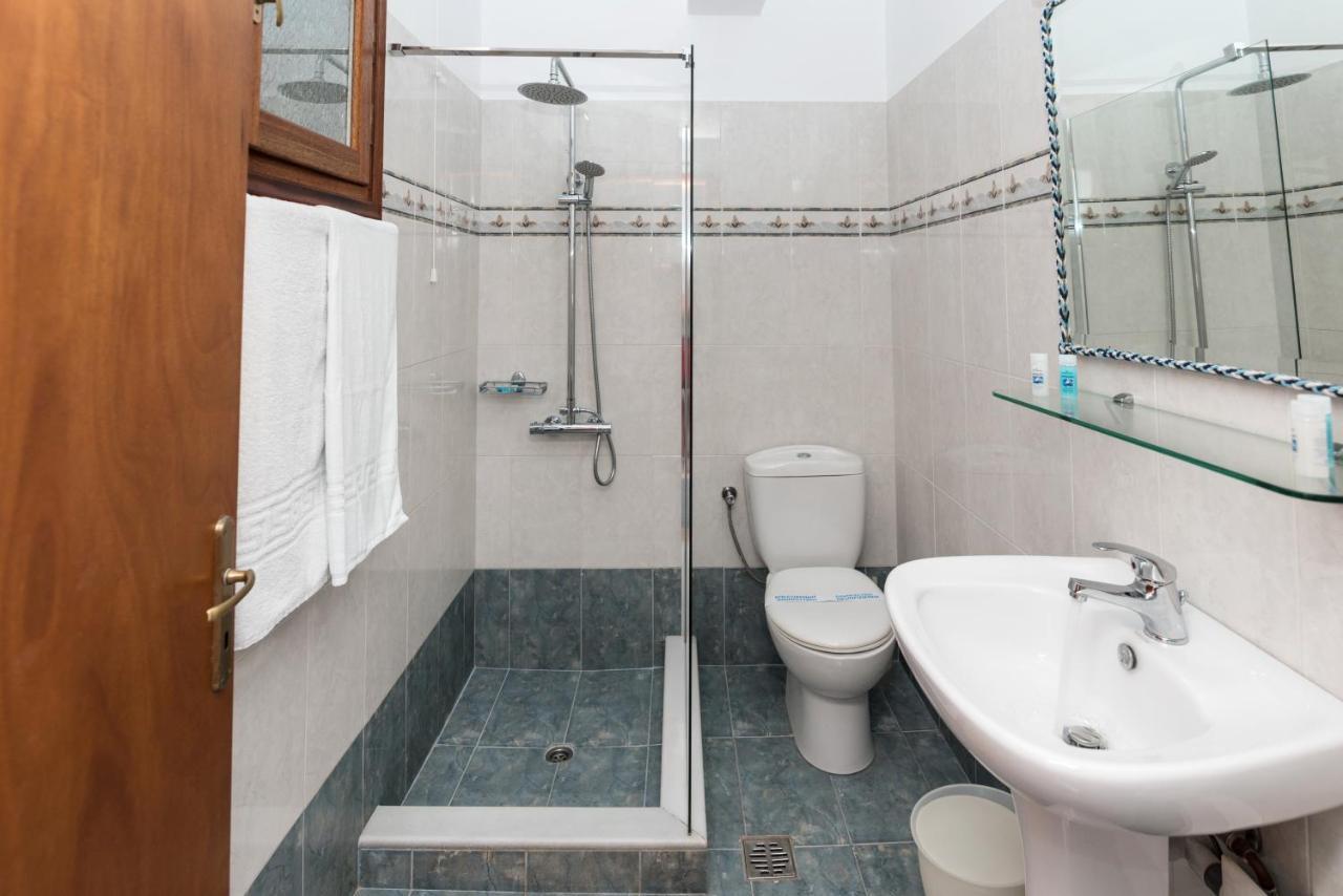 Vesleme Hotel Pachaina Bagian luar foto